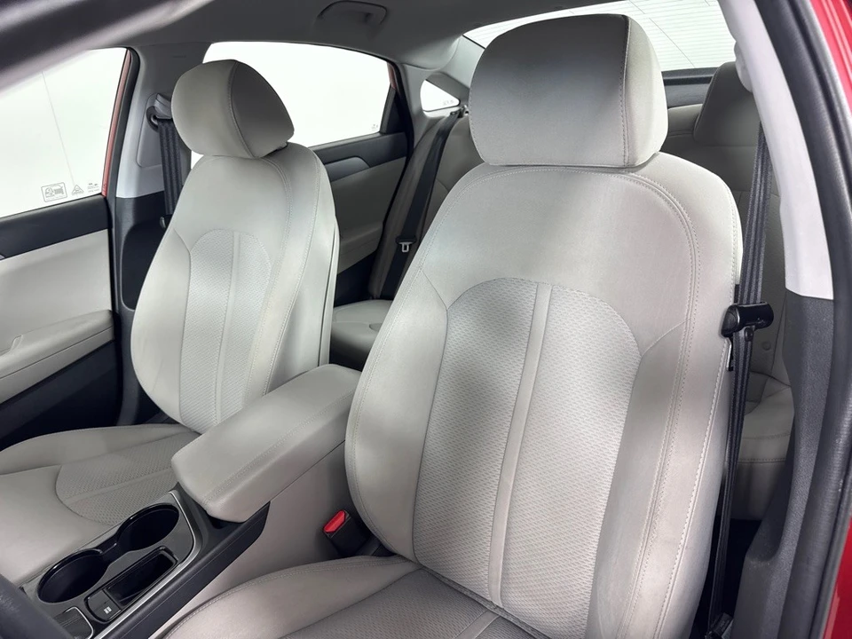 2018 Hyundai Sonata - Image 14 of 21