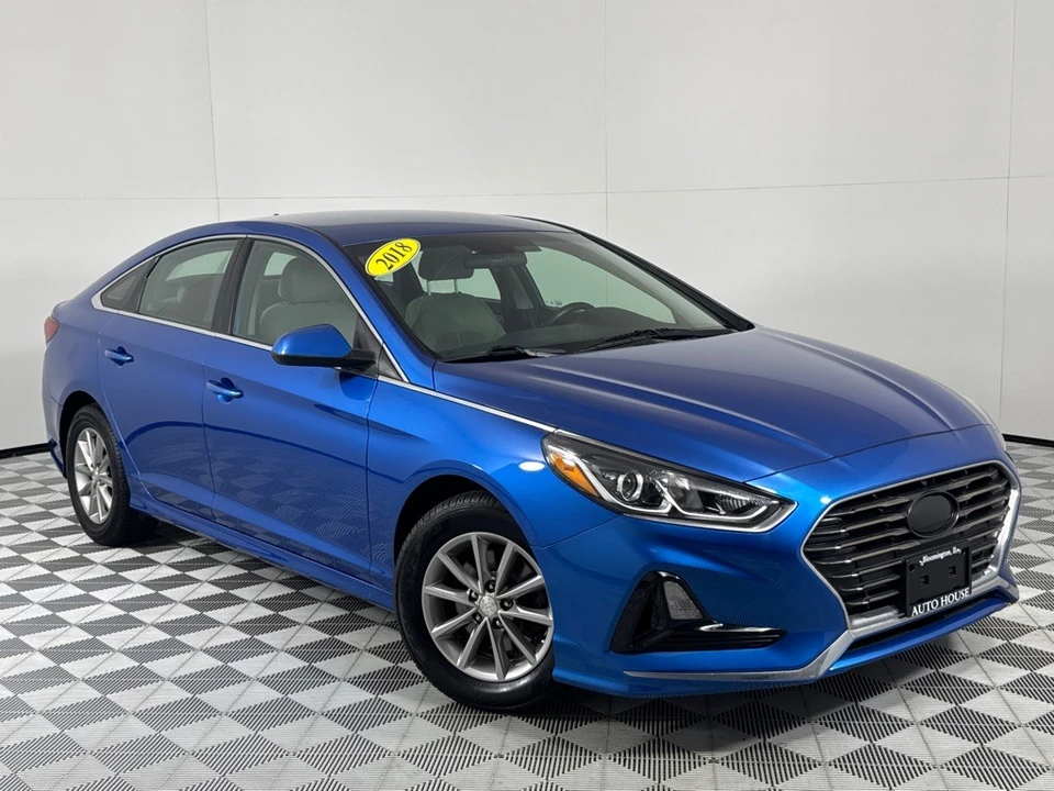 2018 Hyundai Sonata - Image 2 of 12