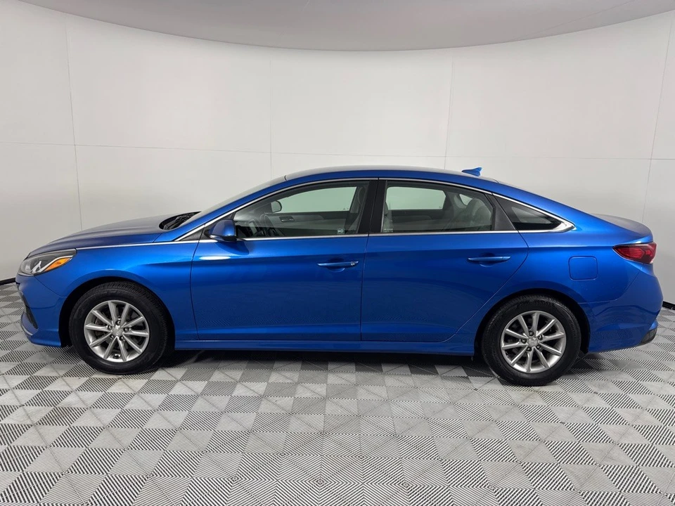 2018 Hyundai Sonata - Image 9 of 12