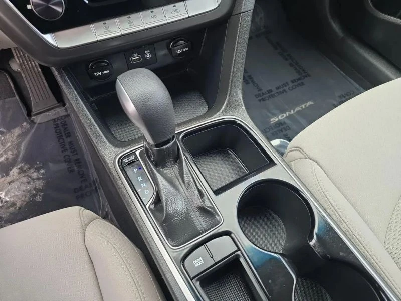 2018 Hyundai Sonata - Image 10 of 12