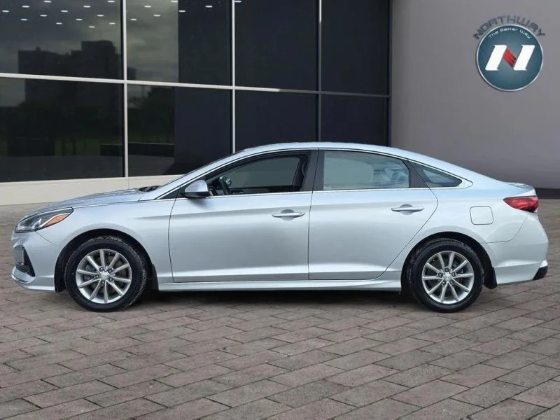 2018 Hyundai Sonata - Image 9 of 12