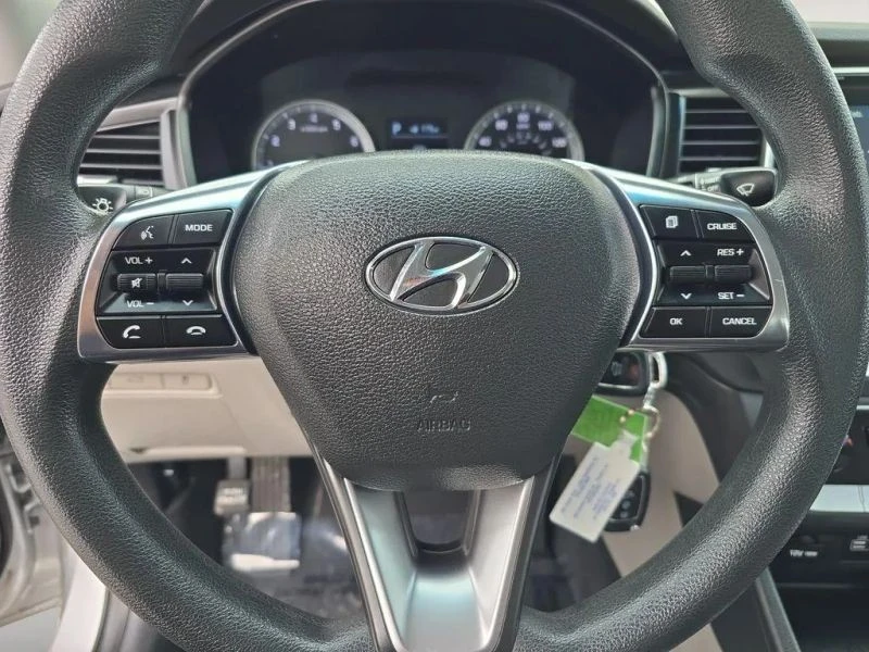 2018 Hyundai Sonata - Image 5 of 12