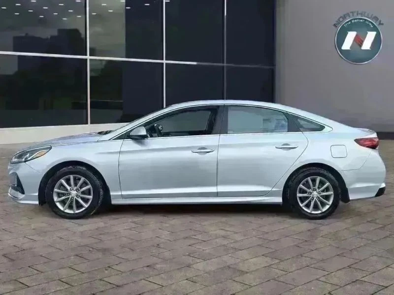 2018 Hyundai Sonata - Image 2 of 12