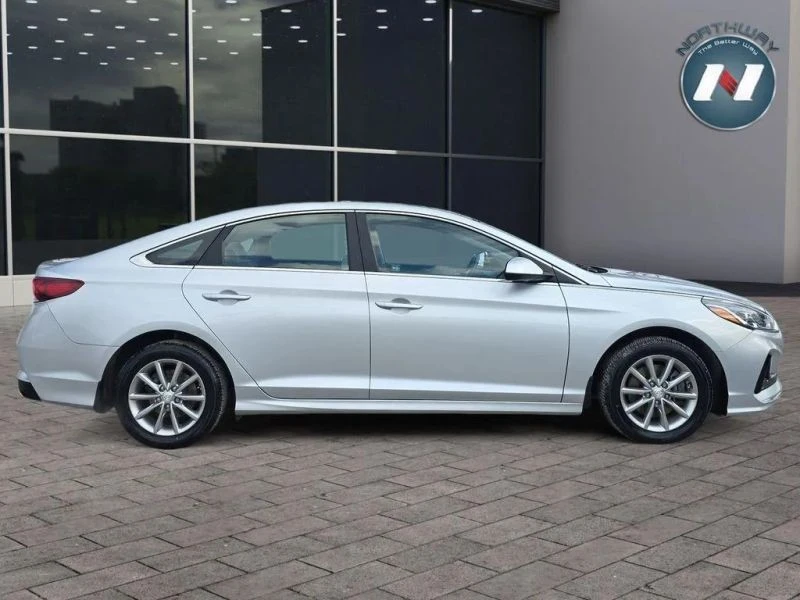 2018 Hyundai Sonata - Image 7 of 12