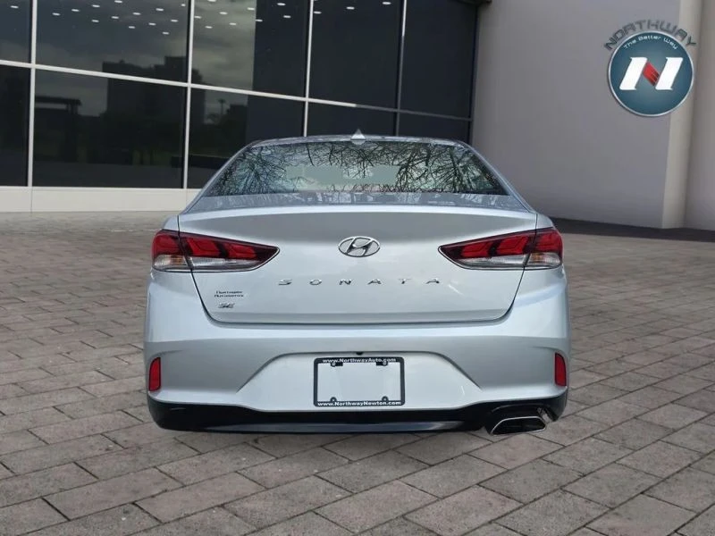 2018 Hyundai Sonata - Image 4 of 12