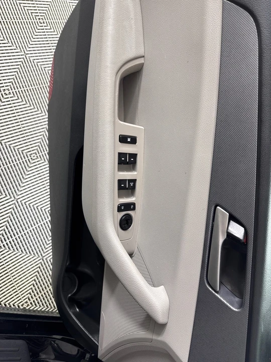 2018 Hyundai Sonata - Image 11 of 12