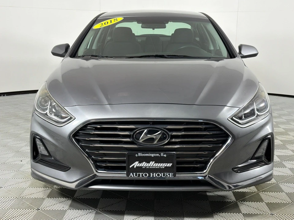 2018 Hyundai Sonata - Image 11 of 12