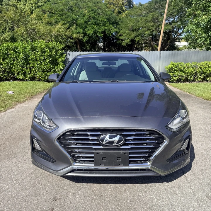 2018 Hyundai Sonata - Image 2 of 21