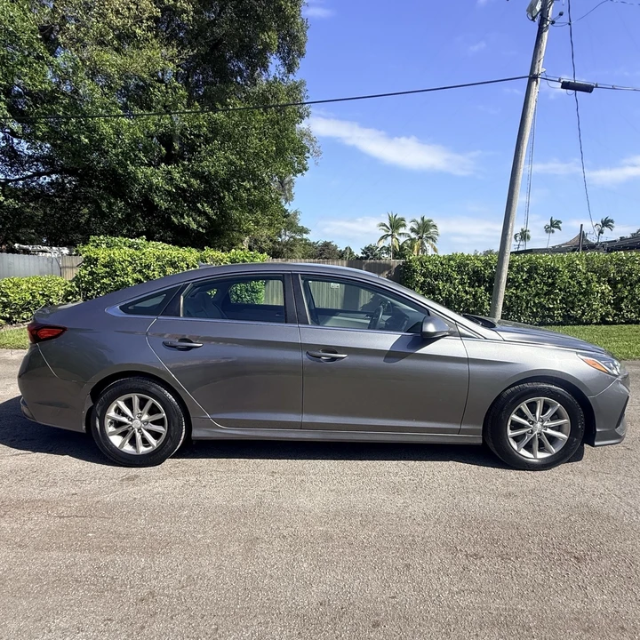 2018 Hyundai Sonata - Image 7 of 21