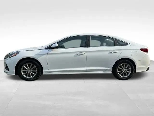 2018 Hyundai Sonata - Image 2 of 12