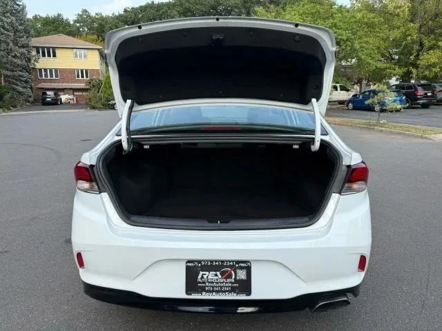2018 Hyundai Sonata - Image 6 of 12