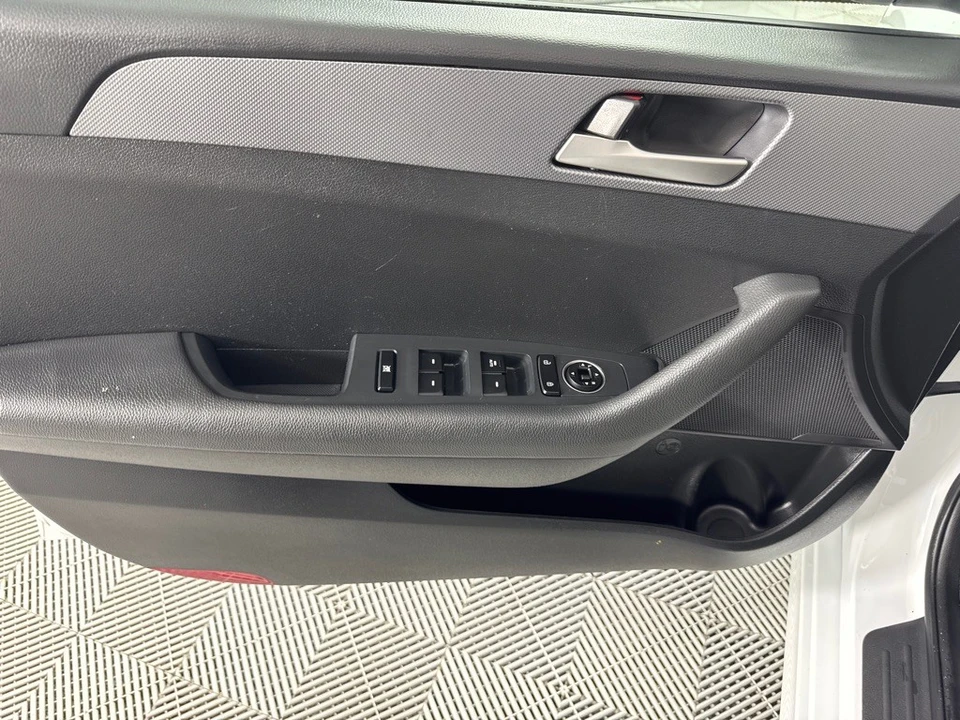 2018 Hyundai Sonata - Image 12 of 12