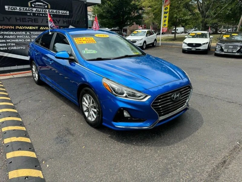 2018 Hyundai Sonata - Image 2 of 12