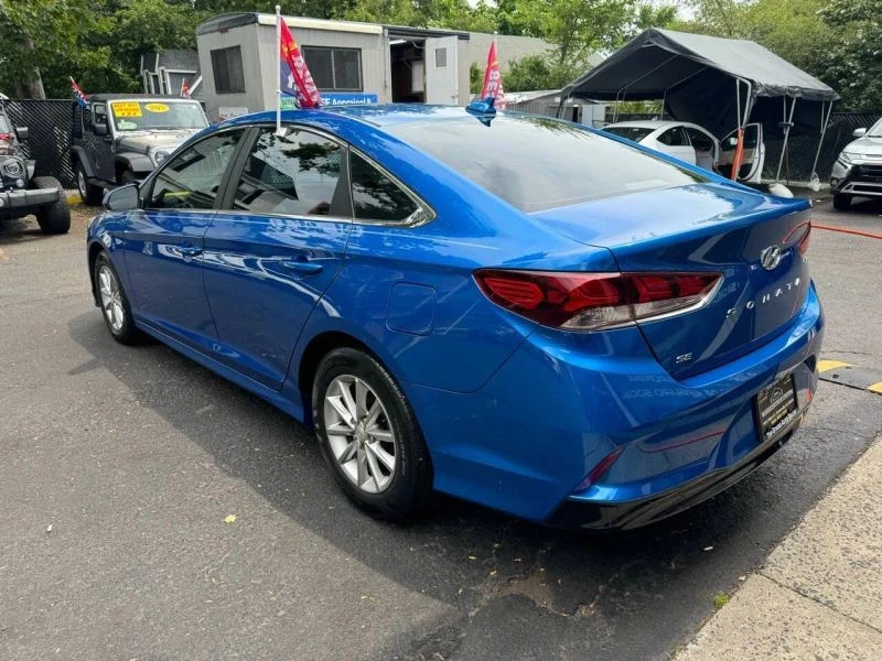 2018 Hyundai Sonata - Image 6 of 12