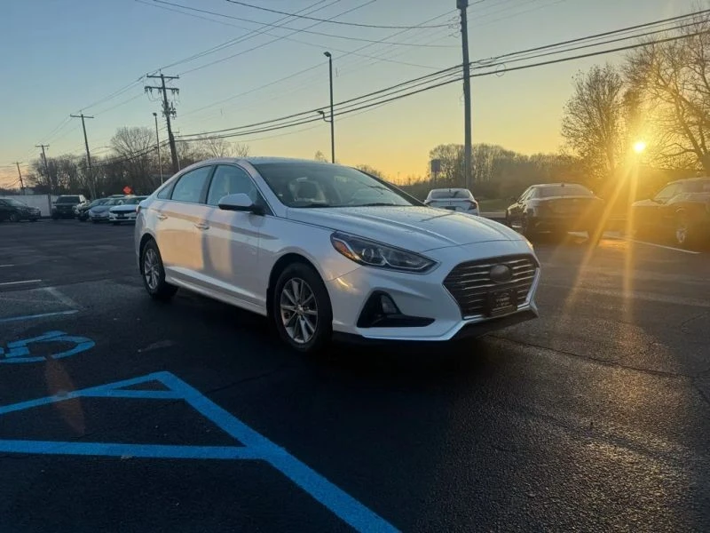 2018 Hyundai Sonata - Image 4 of 11