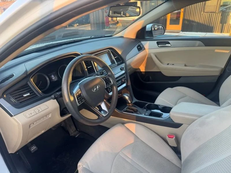 2018 Hyundai Sonata - Image 5 of 11