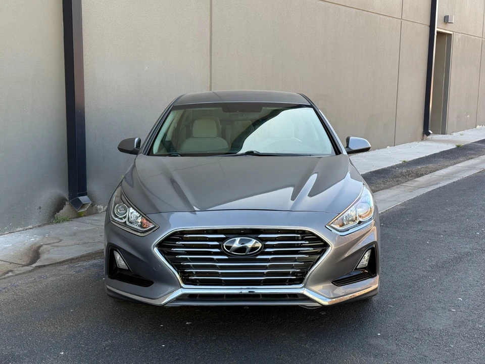 2018 Hyundai Sonata - Image 6 of 20