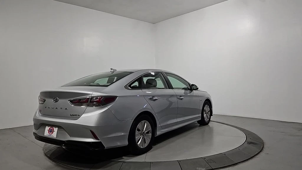 2018 Hyundai Sonata - Image 5 of 12