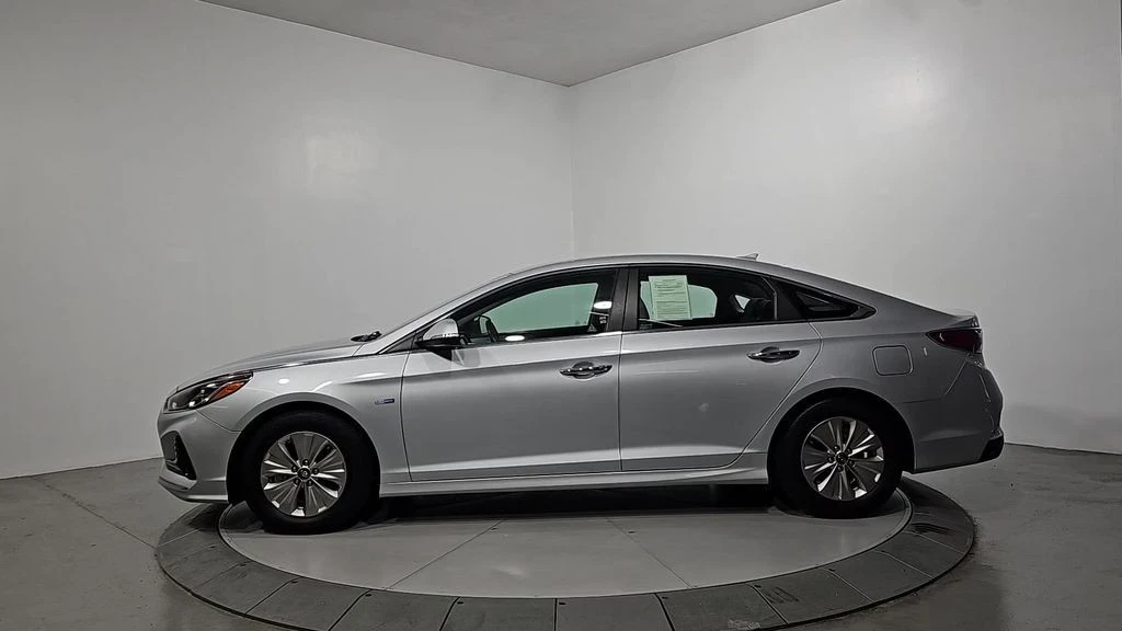 2018 Hyundai Sonata - Image 2 of 12