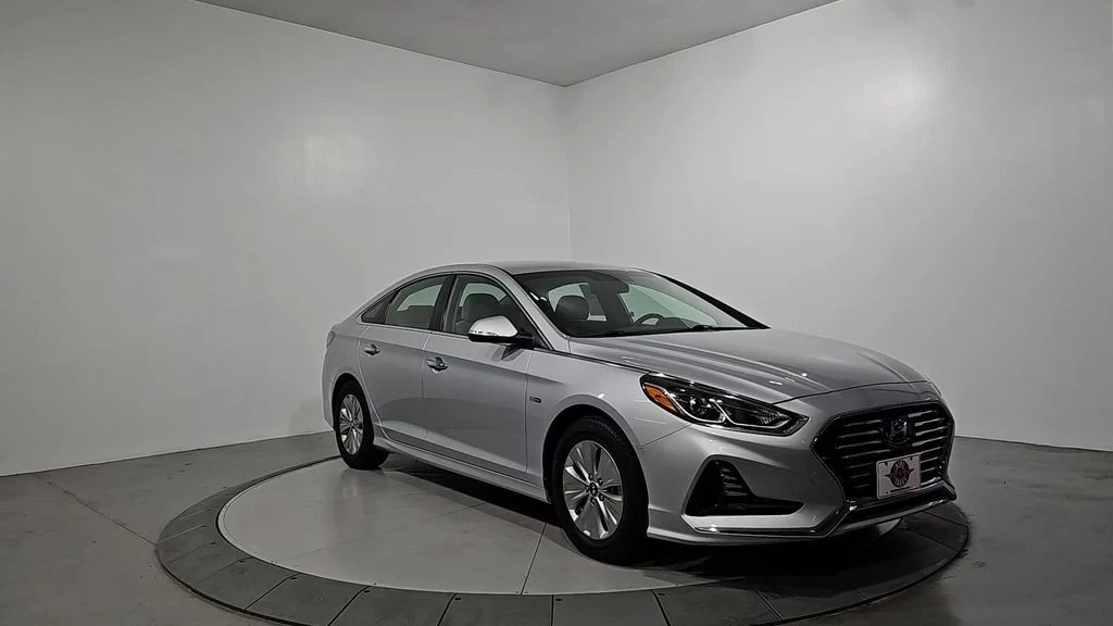 2018 Hyundai Sonata - Image 8 of 12