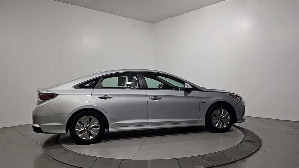 2018 Hyundai Sonata - Image 7 of 12