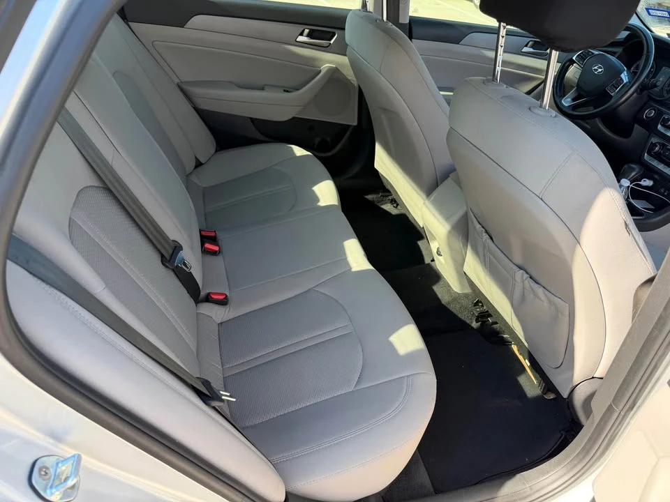 2018 Hyundai Sonata - Image 6 of 12