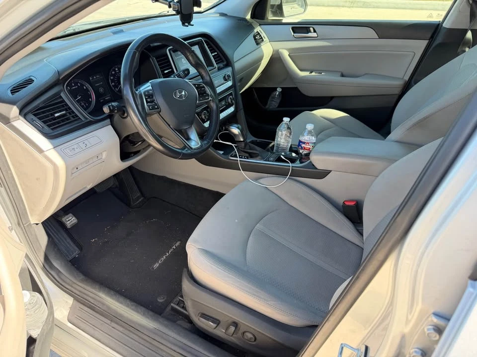2018 Hyundai Sonata - Image 8 of 12
