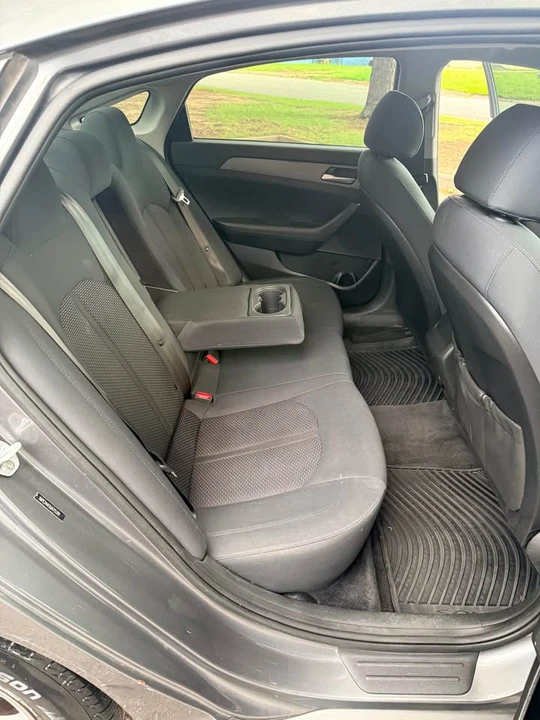 2018 Hyundai Sonata - Image 10 of 12