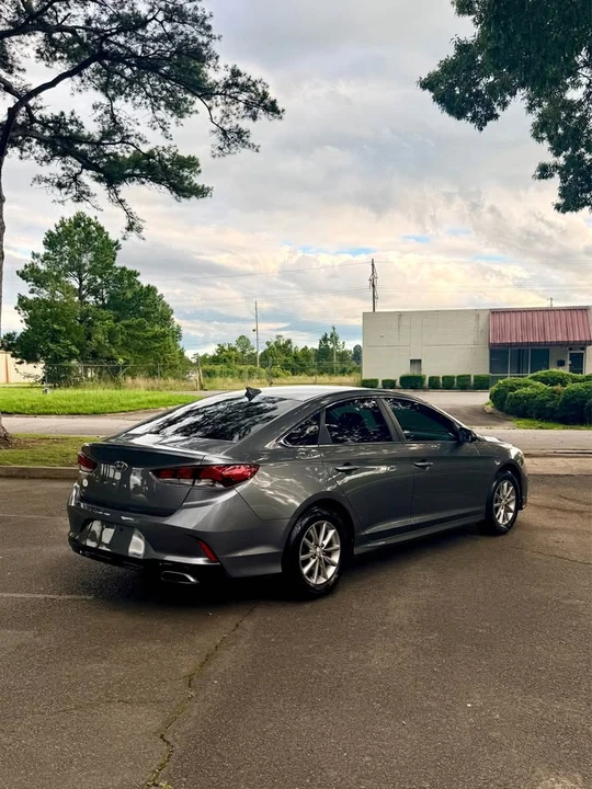 2018 Hyundai Sonata - Image 5 of 12