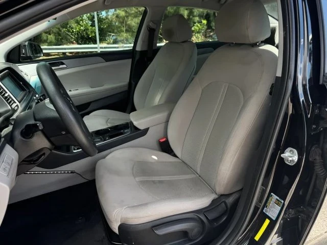 2018 Hyundai Sonata - Image 11 of 21