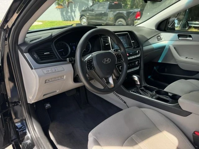 2018 Hyundai Sonata - Image 13 of 21