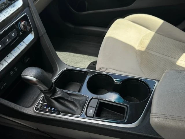 2018 Hyundai Sonata - Image 19 of 21