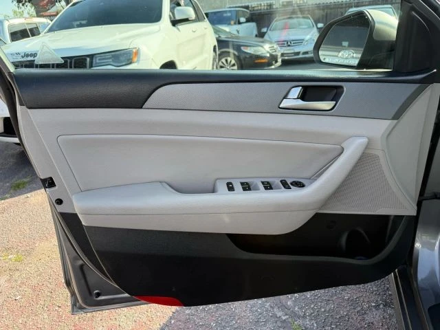 2018 Hyundai Sonata - Image 19 of 21