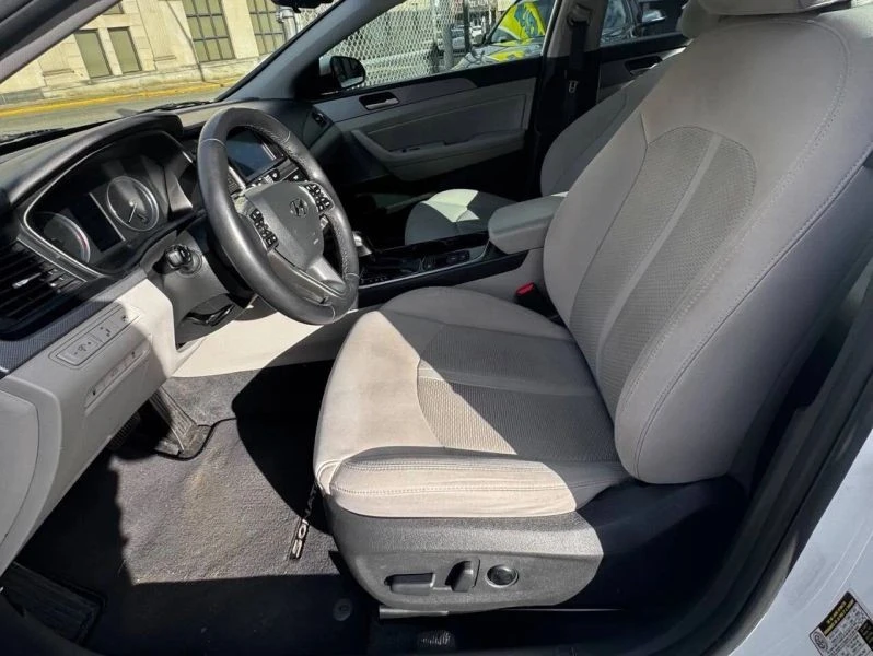 2018 Hyundai Sonata - Image 8 of 12