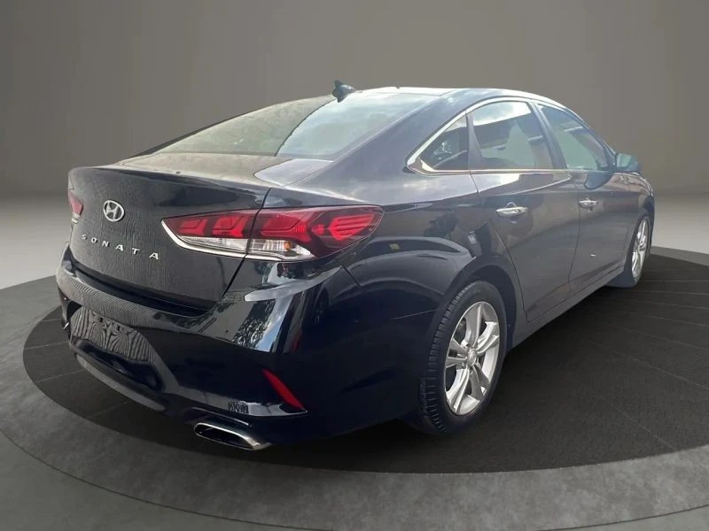 2018 Hyundai Sonata - Image 5 of 12