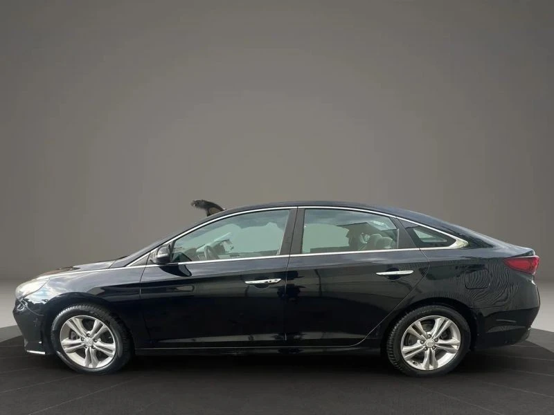 2018 Hyundai Sonata - Image 8 of 12
