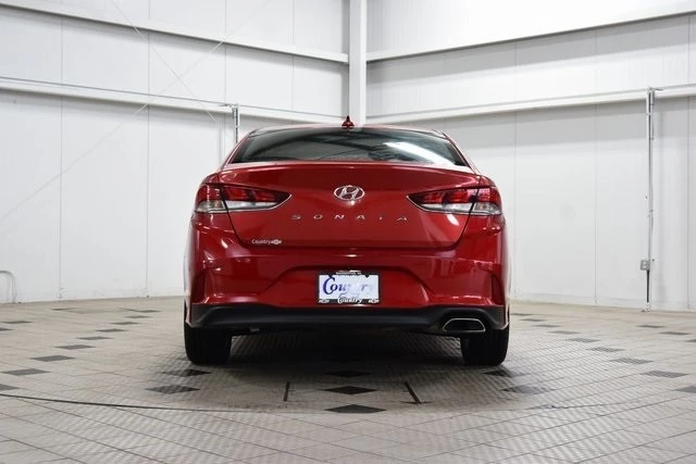 2018 Hyundai Sonata - Image 7 of 12