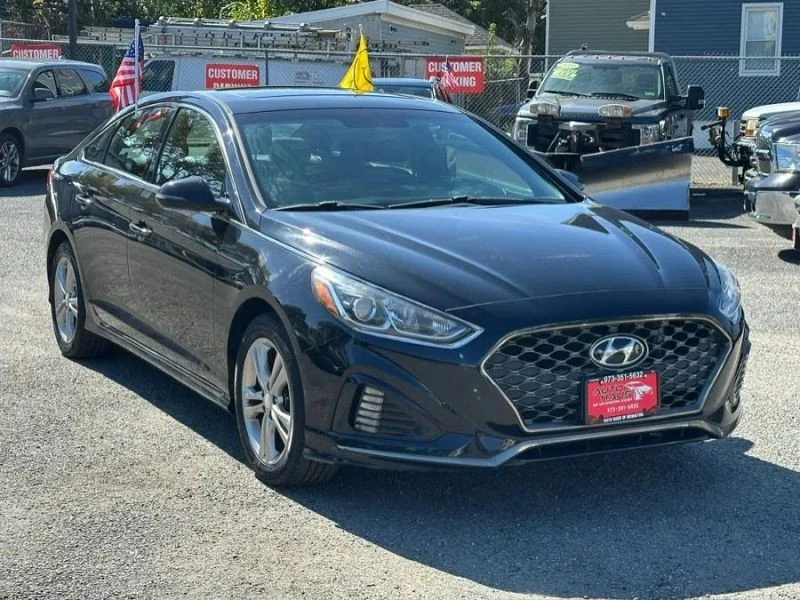2018 Hyundai Sonata - Image 3 of 12