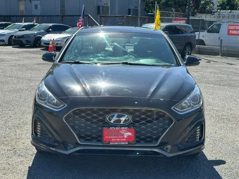 2018 Hyundai Sonata - Image 2 of 12