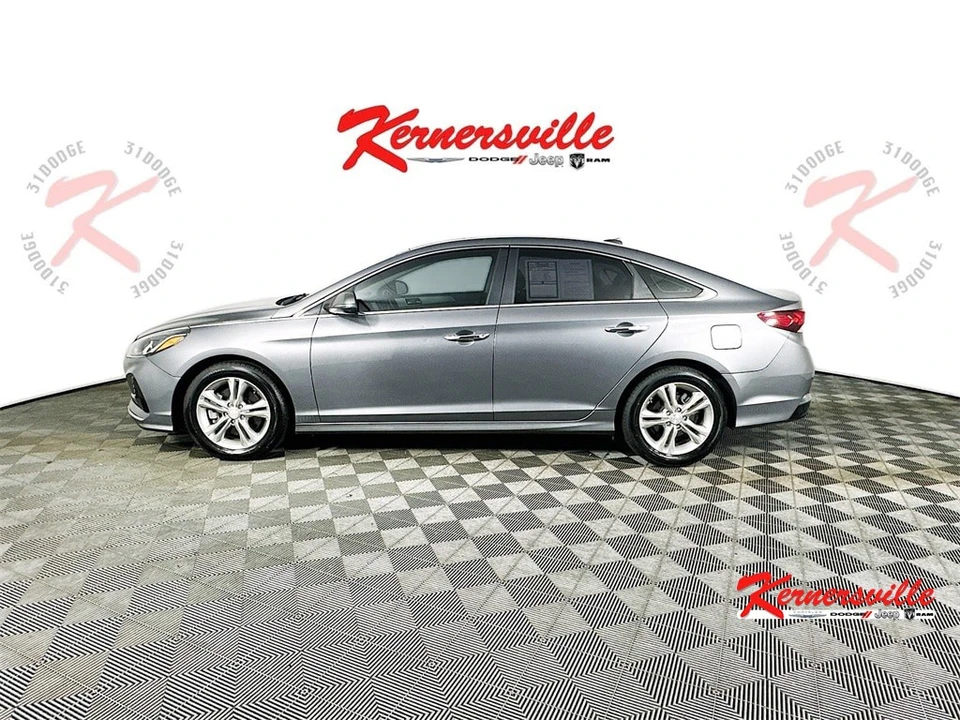 2018 Hyundai Sonata - Image 4 of 21