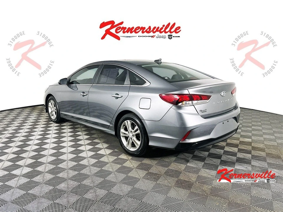 2018 Hyundai Sonata - Image 5 of 21