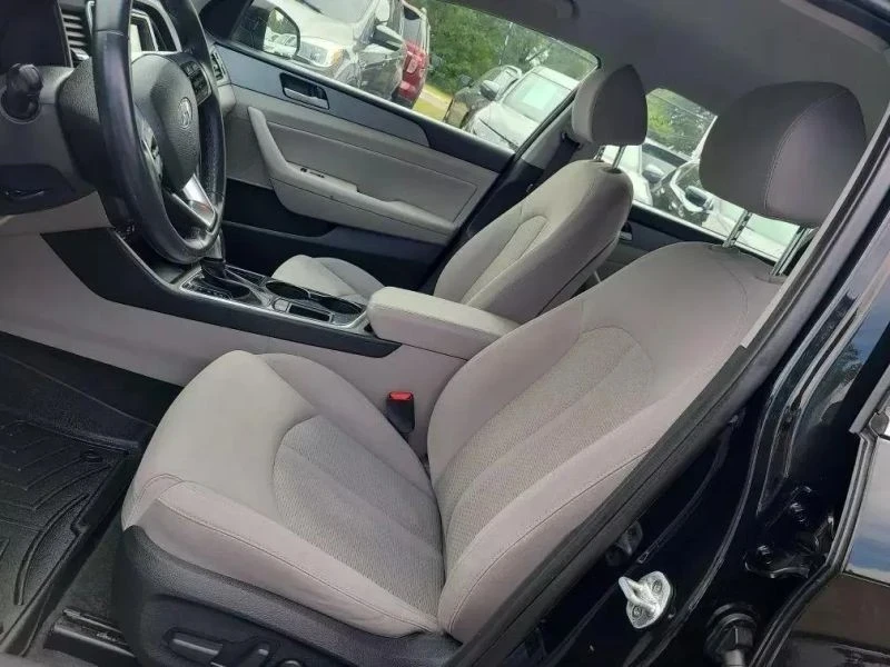 2018 Hyundai Sonata - Image 11 of 12