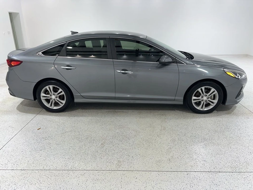 2018 Hyundai Sonata - Image 6 of 21