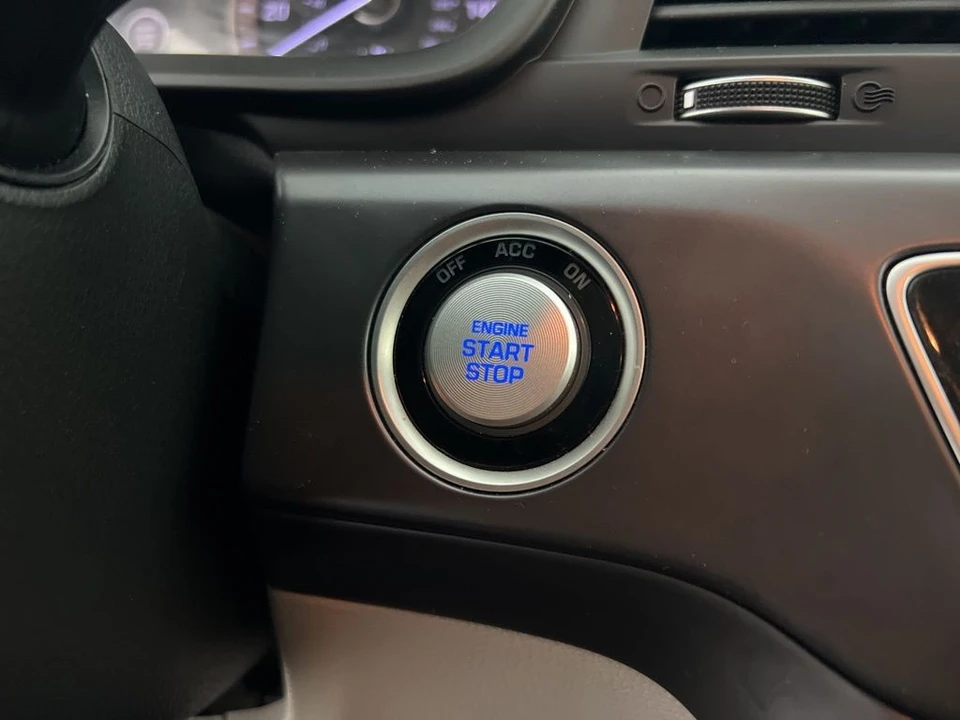 2018 Hyundai Sonata - Image 15 of 21