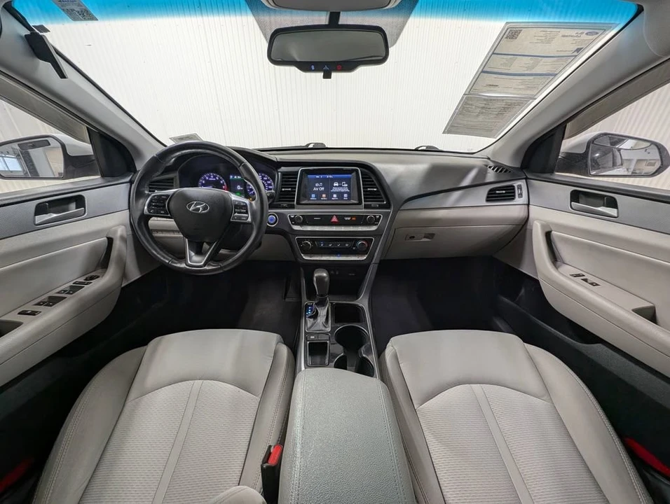 2018 Hyundai Sonata - Image 3 of 12