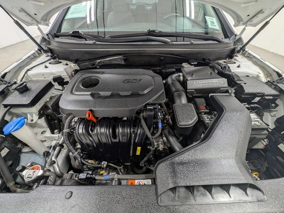 2018 Hyundai Sonata - Image 11 of 12