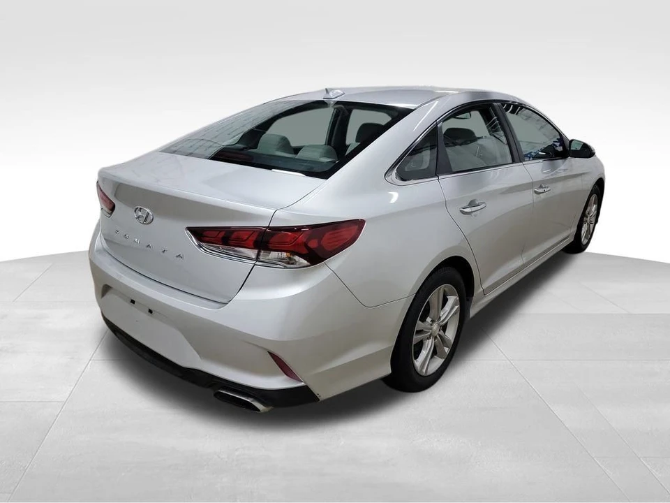 2018 Hyundai Sonata - Image 8 of 12