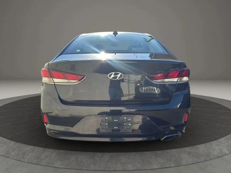 2018 Hyundai Sonata - Image 6 of 12