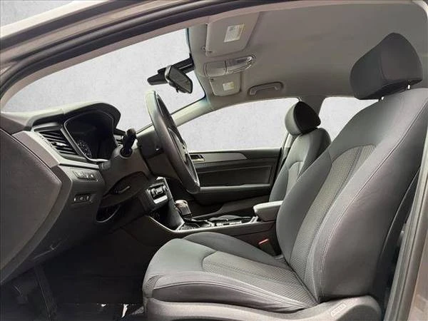 2018 Hyundai Sonata - Image 11 of 21