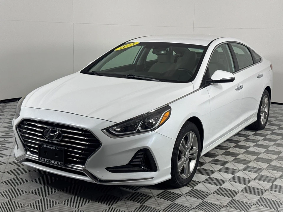 2018 Hyundai Sonata - Image 11 of 12